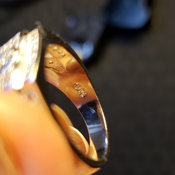 STERLING silver and Cubic Zirconia ring multi stone size 8.5 - Picture 7 of 8